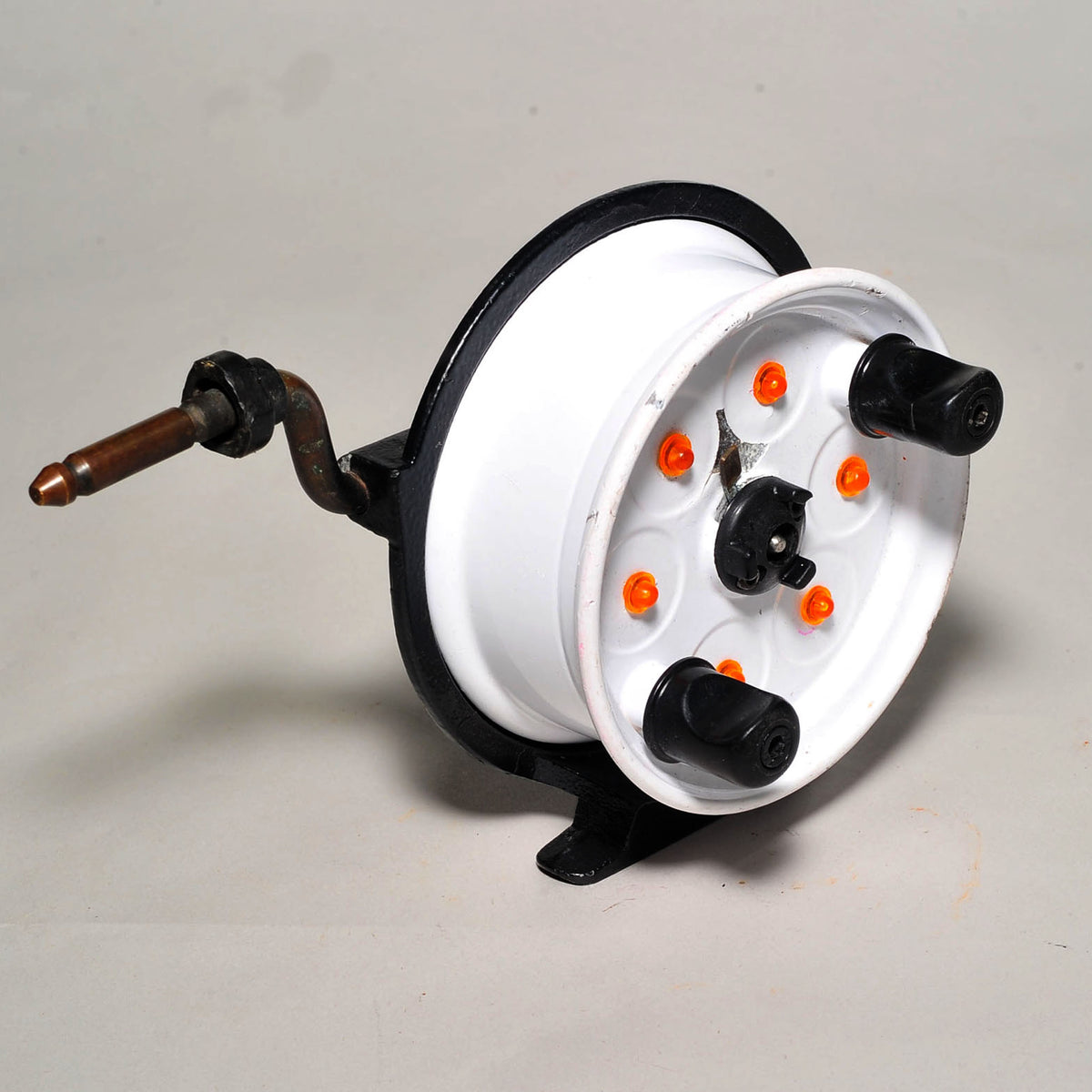Vintage 1990s Nite Hawk 7003 Fishing Reel — Proudly South African