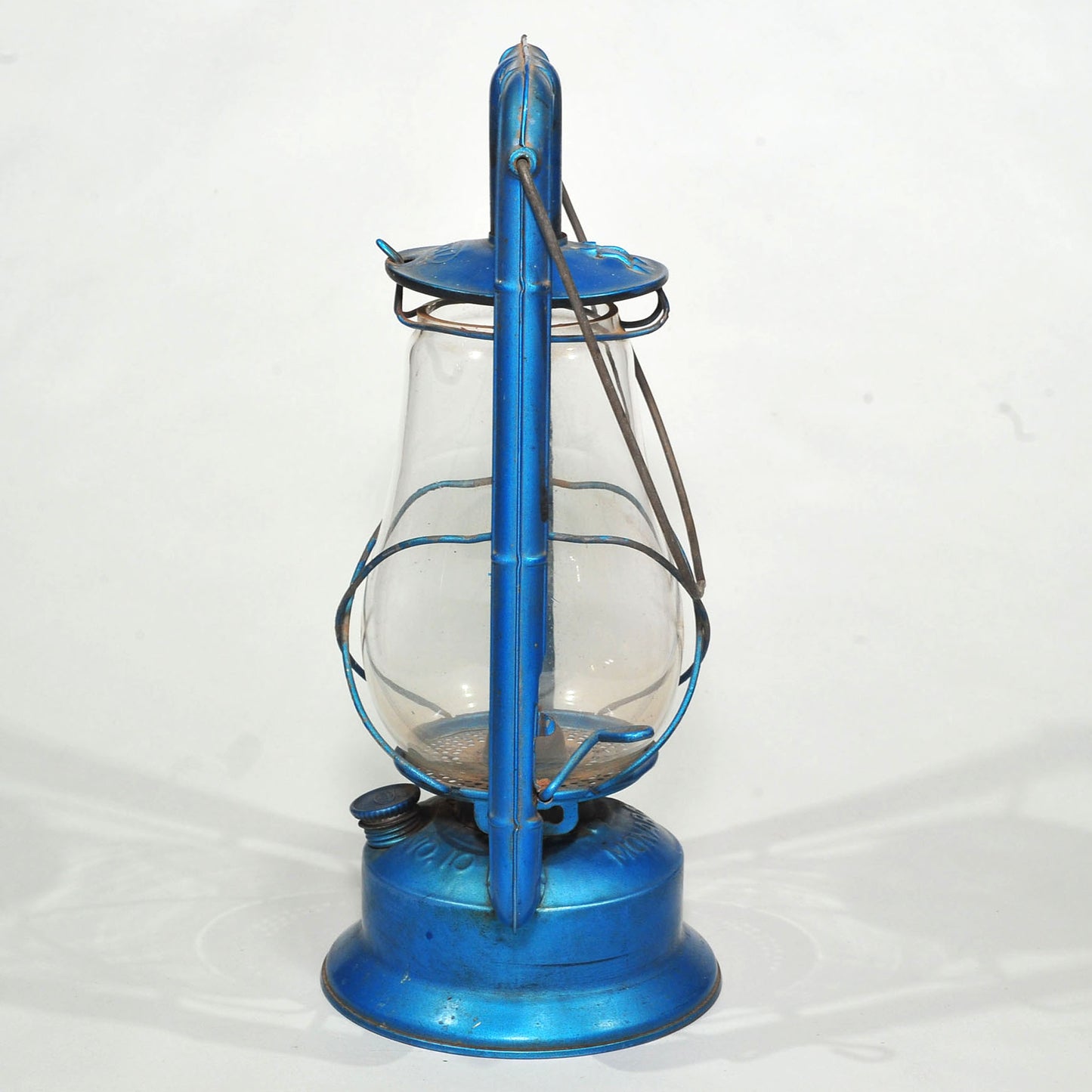 Vintage Dietz Monarch Hurricane Lantern — Very Good Condition, Includes Spare Wick