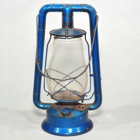 Vintage Dietz Monarch Hurricane Lantern