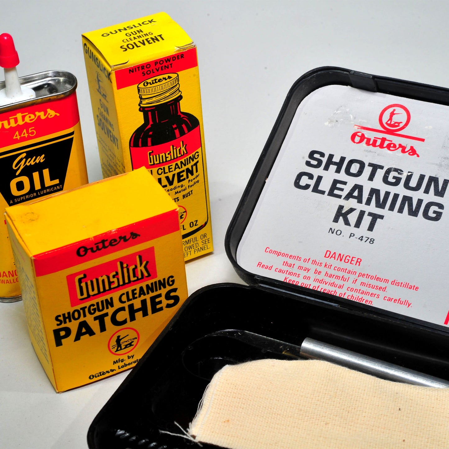Outers Gunslick 12 Gauge Shotgun Cleaning Kit — Complete, Never Used (Circa Early-to-Mid 1970s)