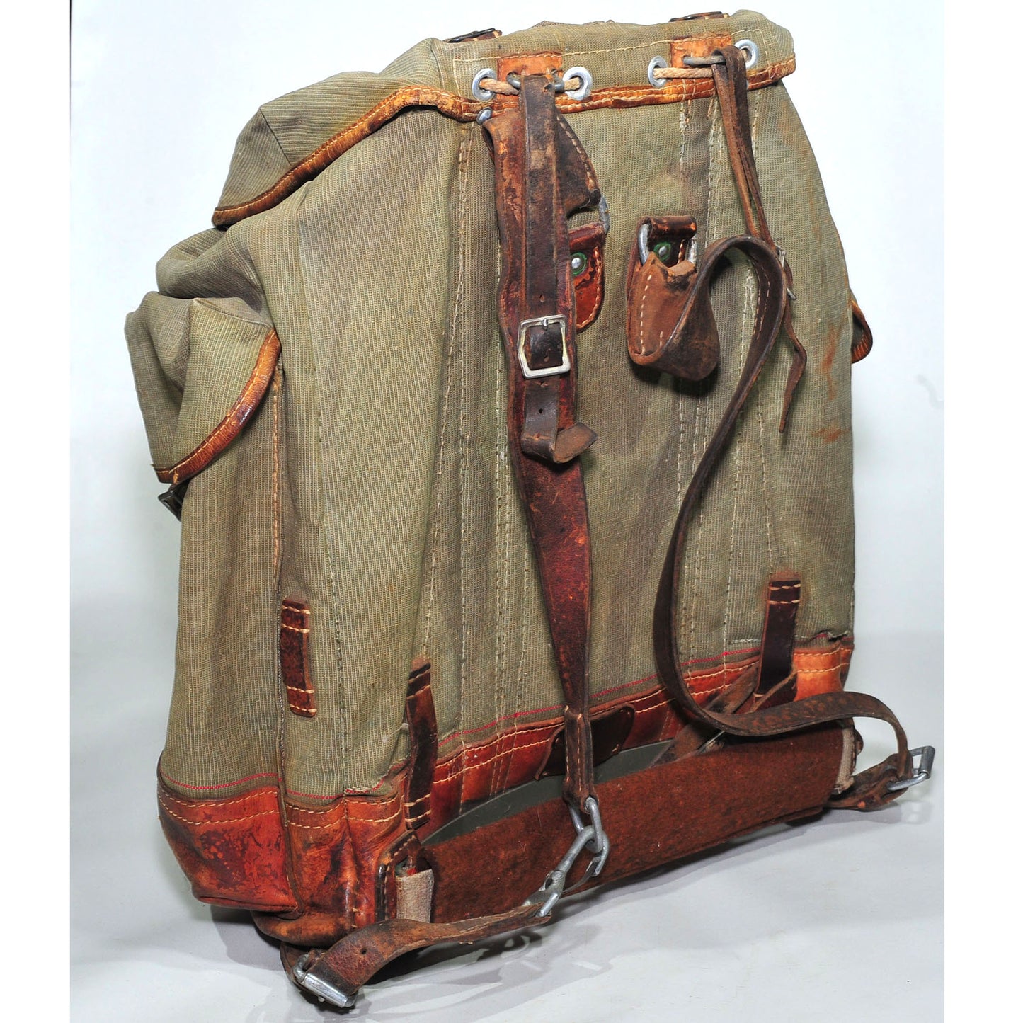 Swiss Army Sattler Backpack — 1950s Salt and Pepper Canvas & Leather, Good Condition