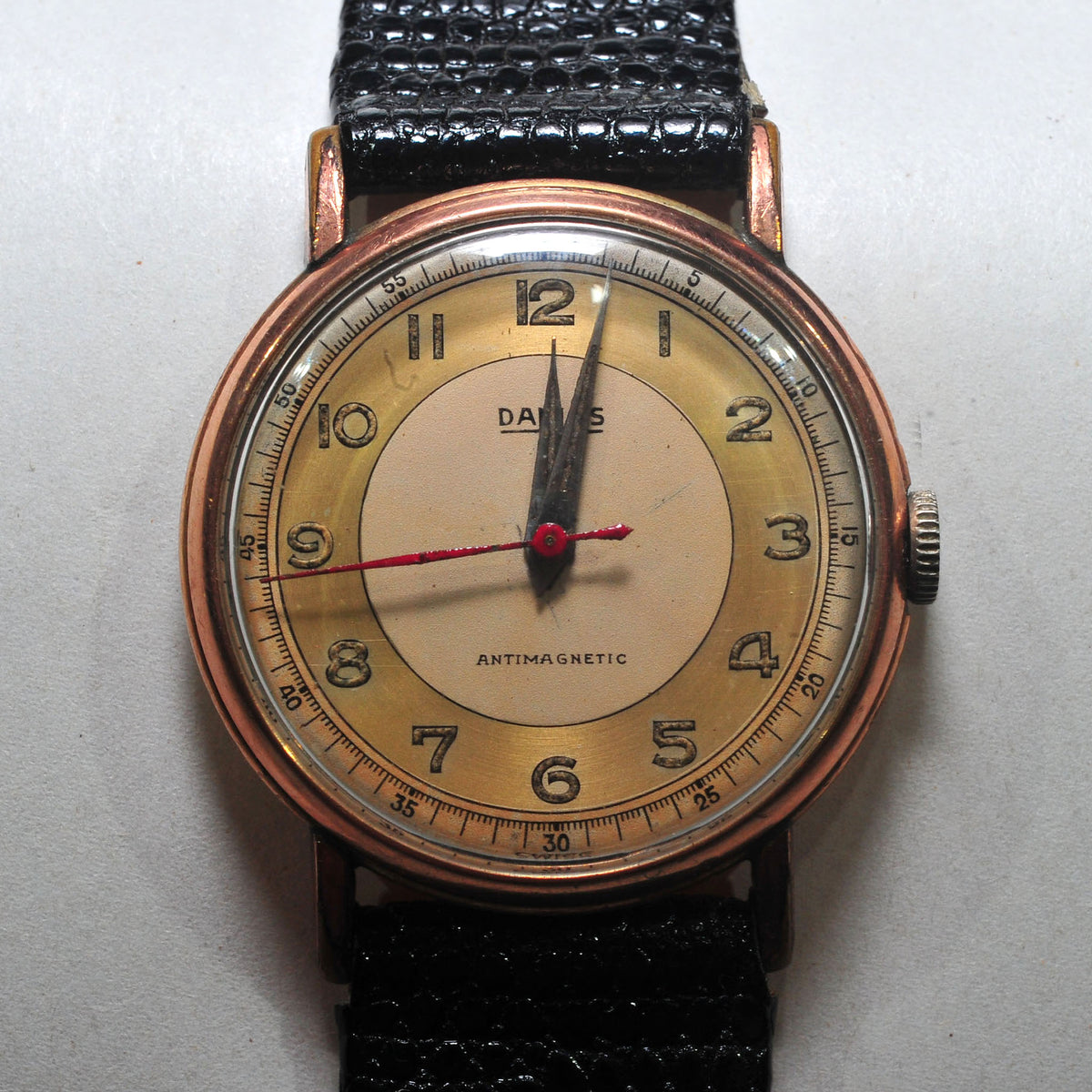 Damas Antimagnetic Watch — Vintage Swiss Made, Tramelan, Runs Well