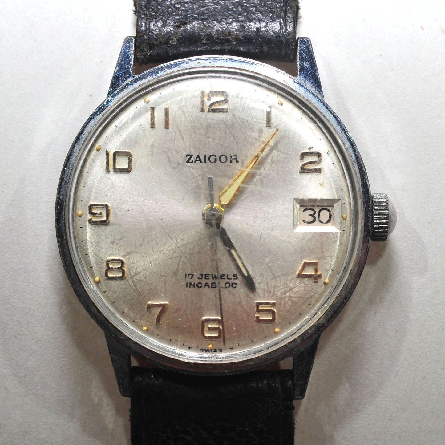 Zaigor 17 Jewel Incabloc Watch — Vintage, Chrome Plated, Runs Well