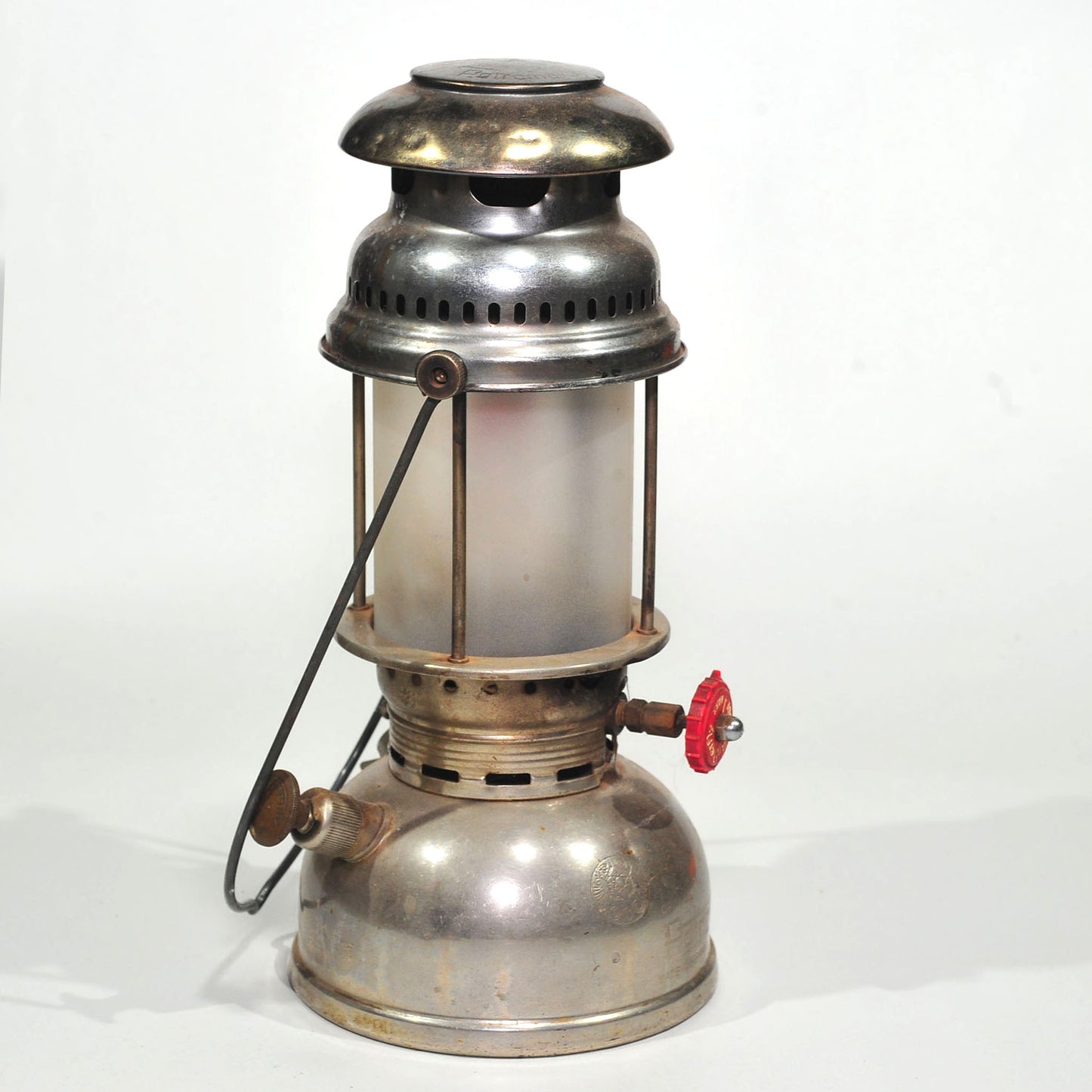 Baby Petromax 821, 250CP — Vintage German Kerosene Pressure Lantern, 34cm, Restoration Project