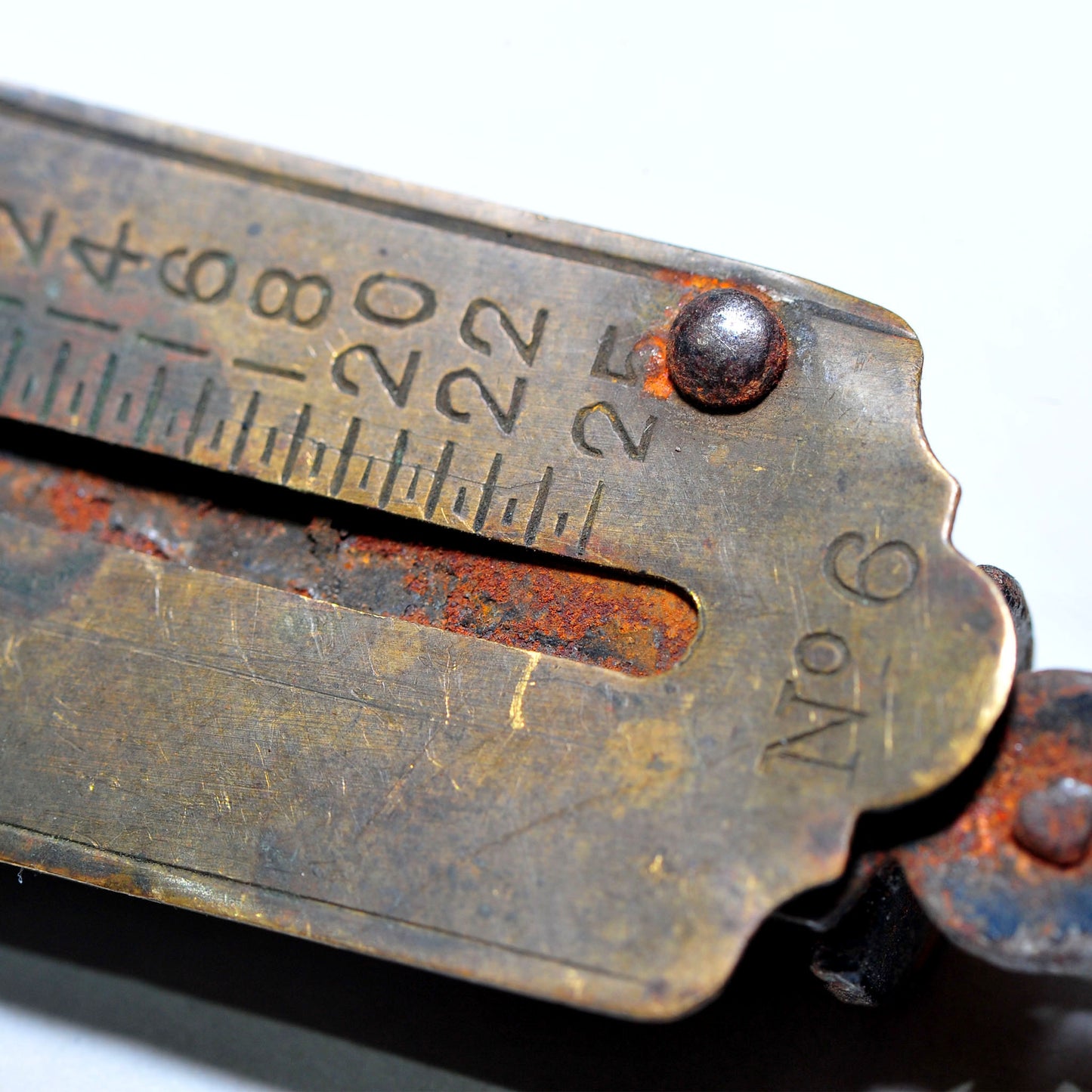 Salter No. 6 Brass Pocket Balance — 25lb, 9.5cm, Good Condition