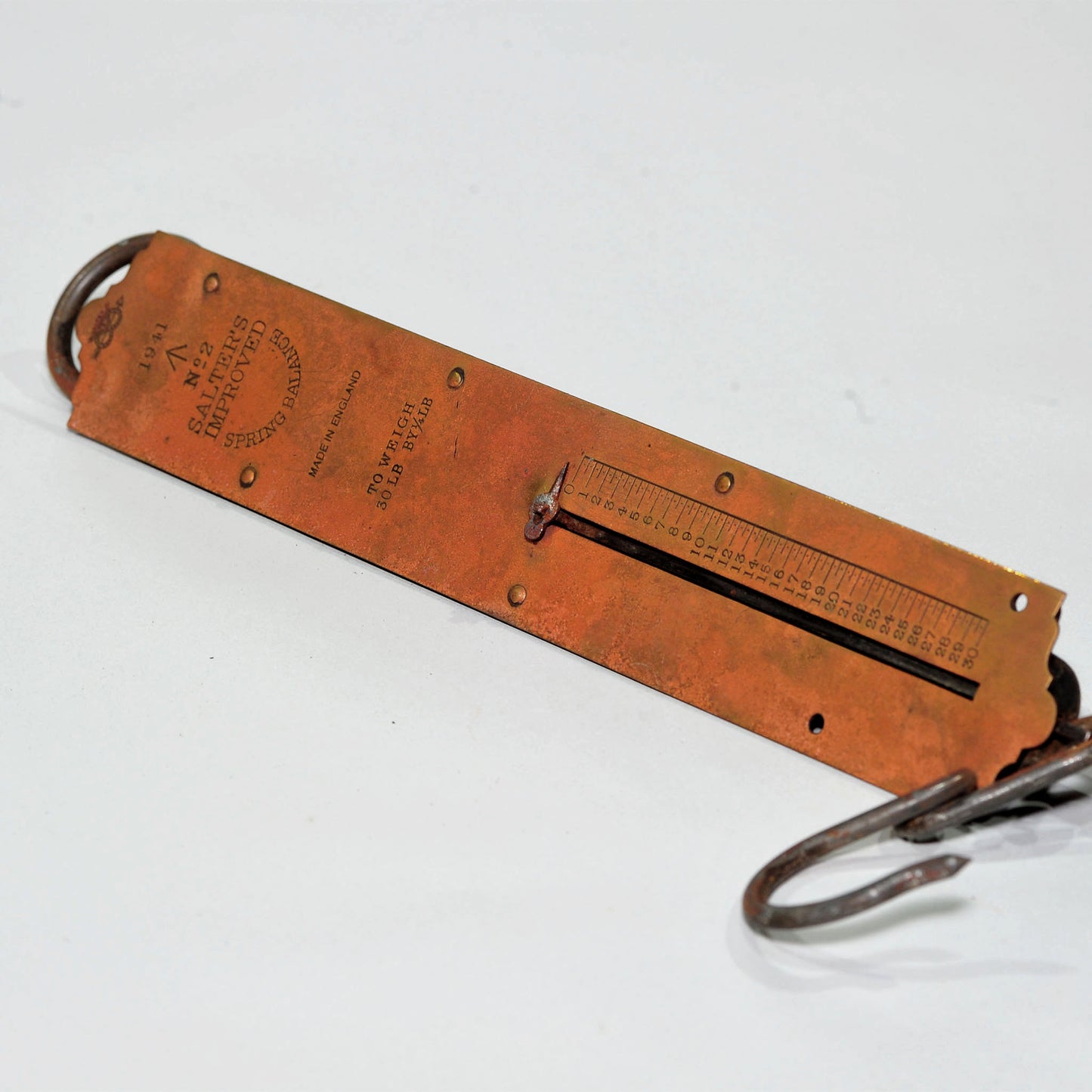 Salter Improved Spring Balance — 1941, 30lb, 33cm