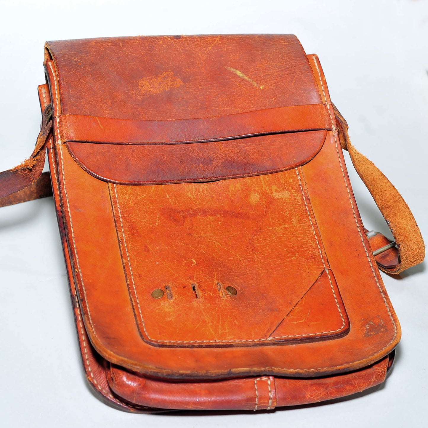 Vintage Leather Cross-Body Satchel — Brown, Patina, 39x24cm