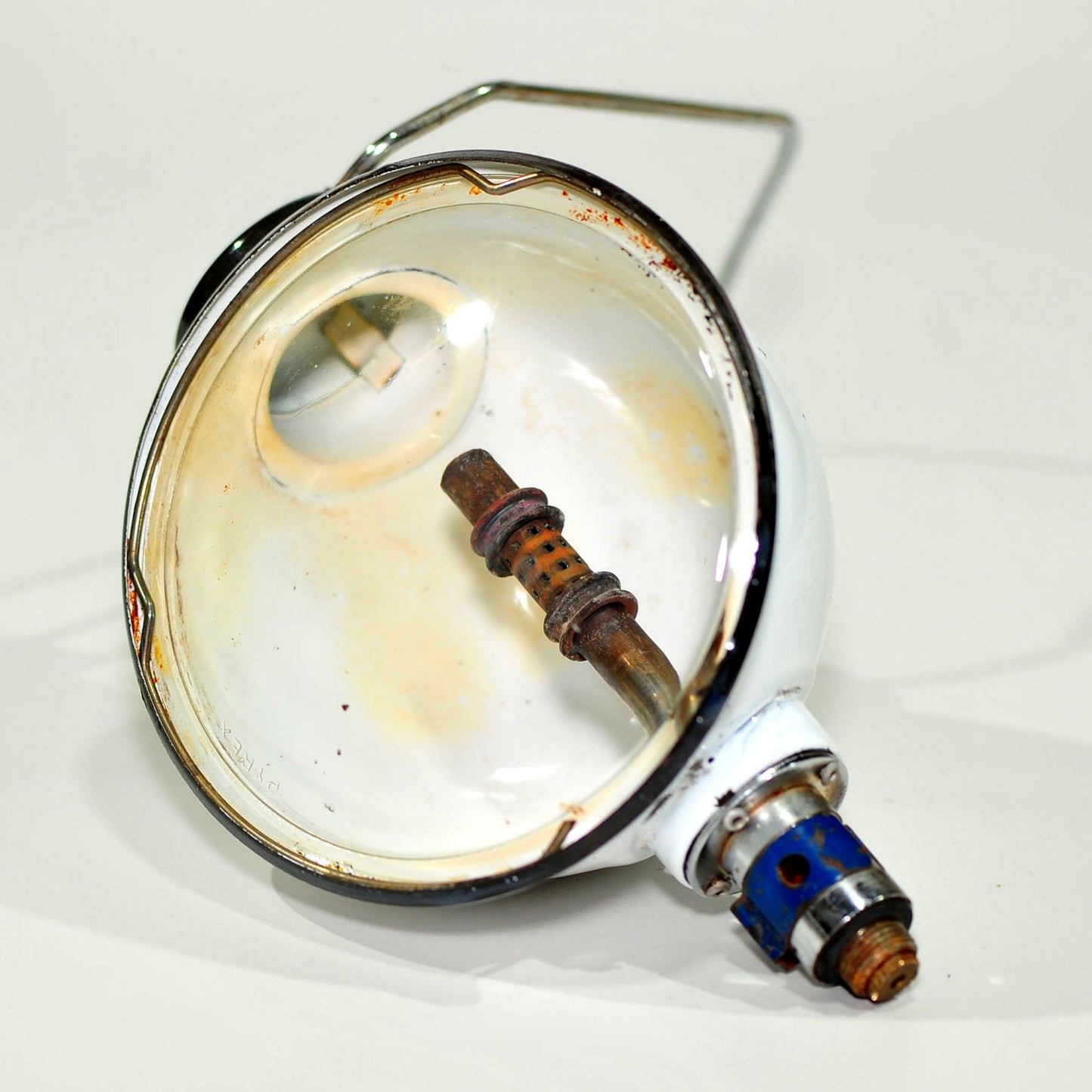 Vintage Cadac Fisherman's Gas Lamp — Enamel, Glass Lens, 17cm
